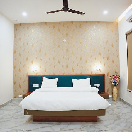 The Krati Resort And Convention Centre Bareilly Eksteriør billede
