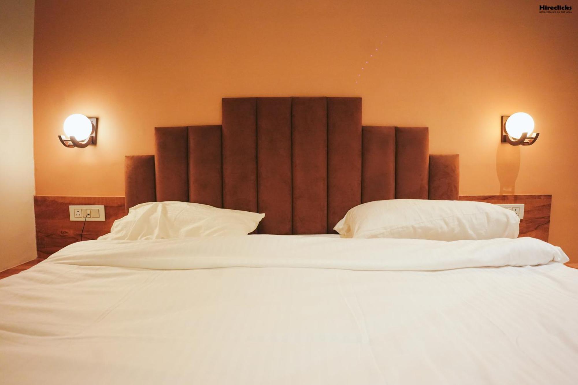 The Krati Resort And Convention Centre Bareilly Eksteriør billede