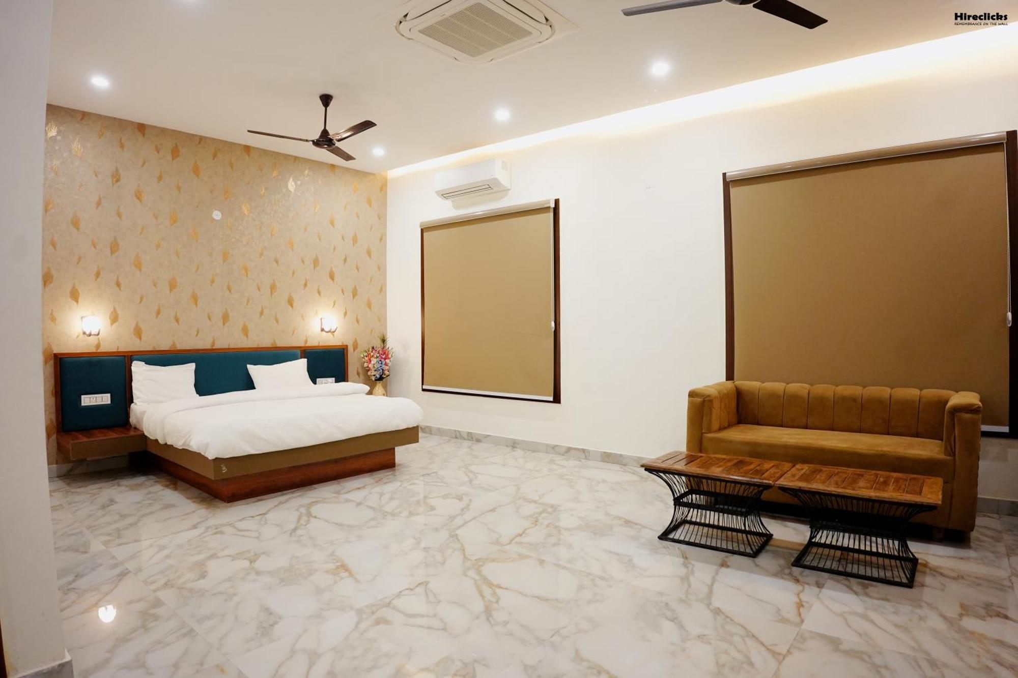 The Krati Resort And Convention Centre Bareilly Eksteriør billede